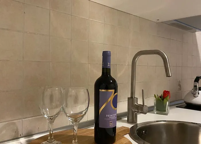 Sale E Ascinne טרני